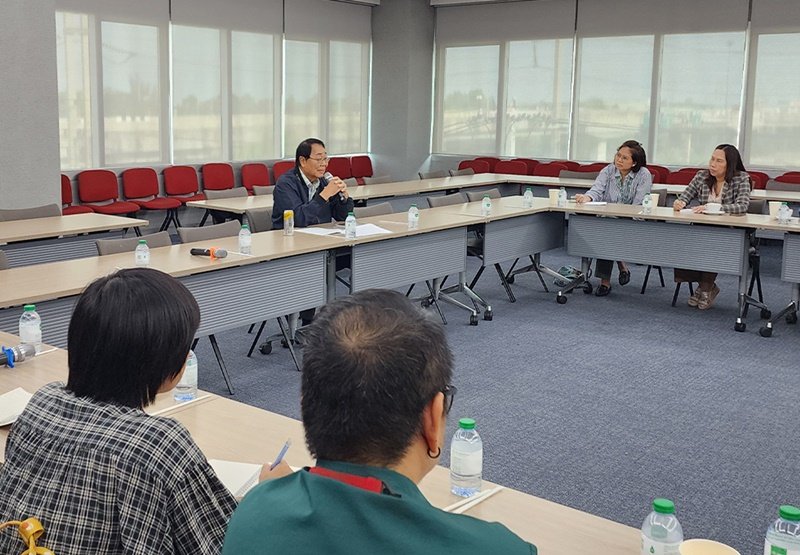 Building a Sustainable Future Food Industry: From Innovation to Commercialization